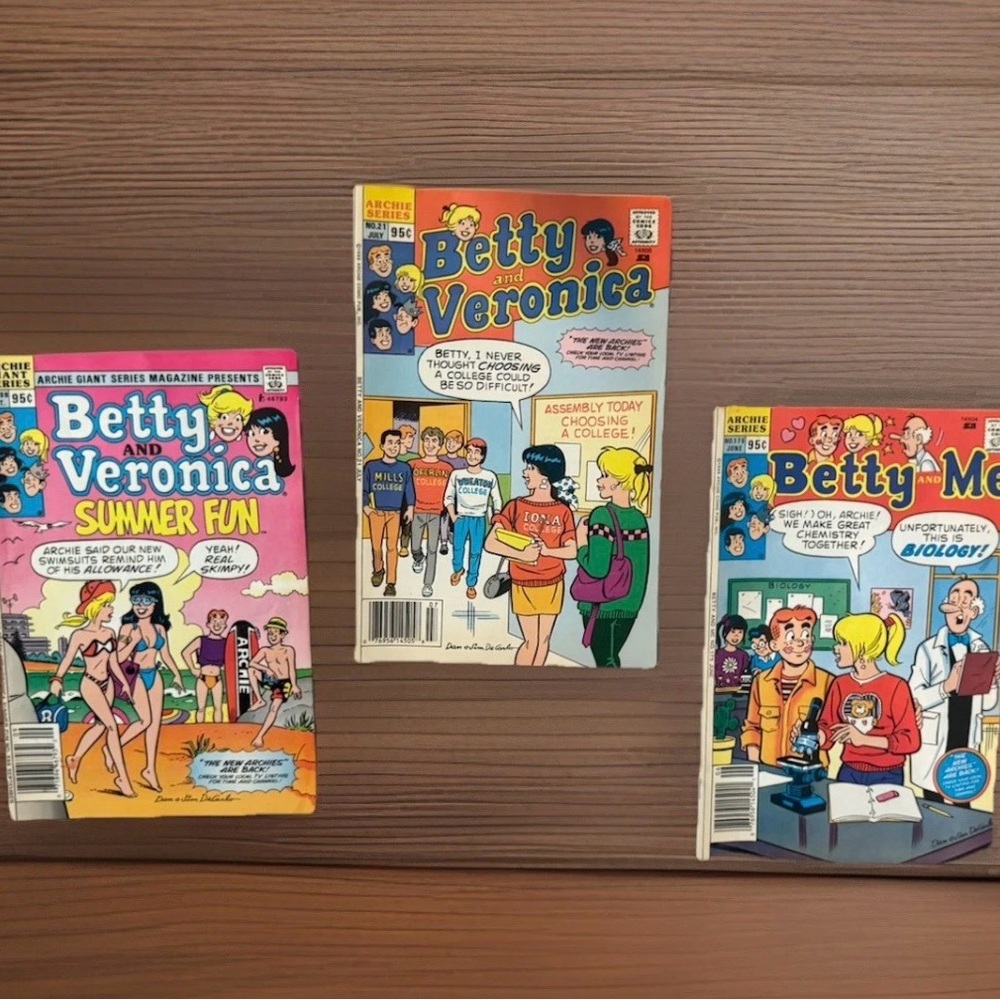 Vintage Archie Comic Book Lot #21 175 and 598